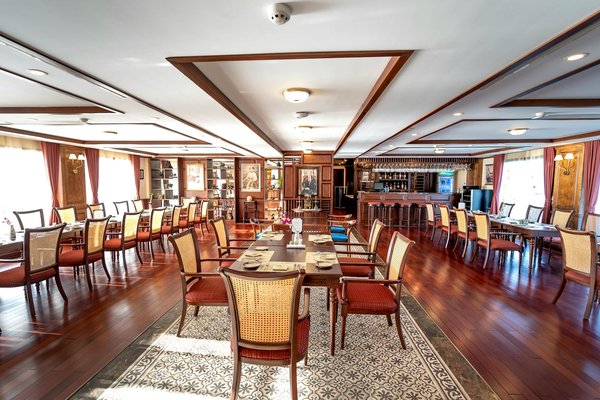 Duel Culinaires : Poulet Sucré-Salé Fait Maison ou au Restaurant ?